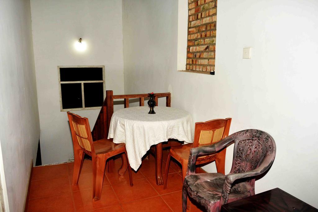 Sampathaa Residence Negombo Kültér fotó