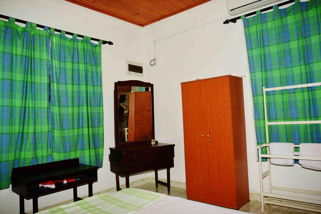 Sampathaa Residence Negombo Kültér fotó