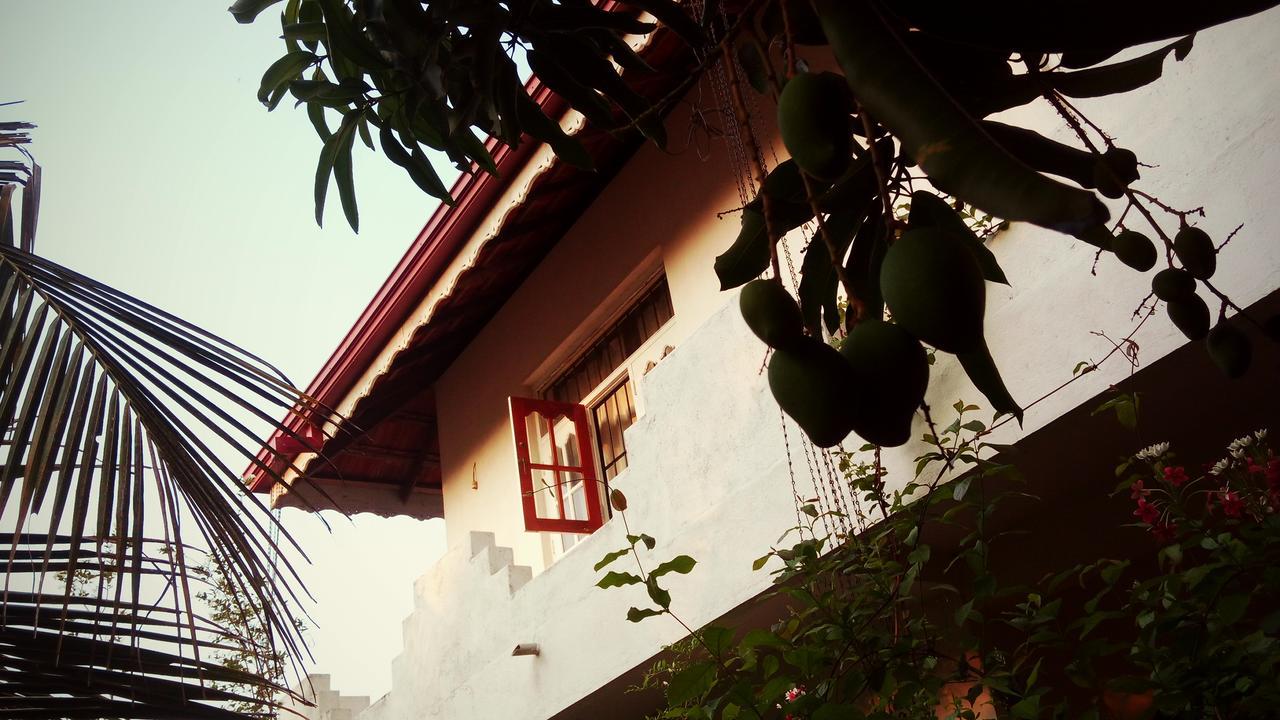 Sampathaa Residence Negombo Kültér fotó