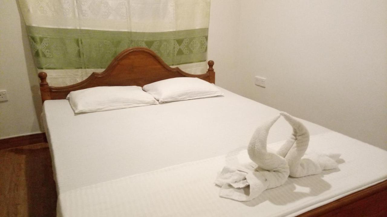 Sampathaa Residence Negombo Kültér fotó
