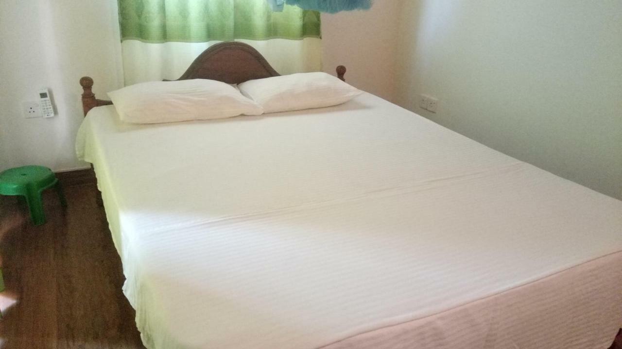 Sampathaa Residence Negombo Szoba fotó